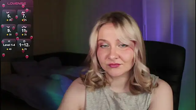 sensual girrrl online show from 09/22/25, 07:27