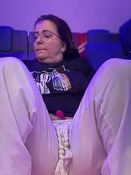 PaulinaSanders X online show from 01/28/25, 10:34