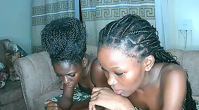 sassy-choco online show from 03/11/25, 08:20