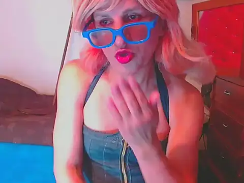 LorenJade online show from 02/19/26, 07:04