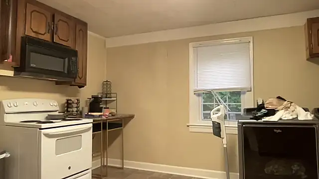 sexylilly69 online show from 04/16/26, 11:18