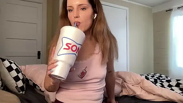 sexylilly69 online show from 05/28/26, 08:50
