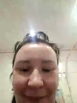 AlexaLexie online show from 01/19/25, 01:33