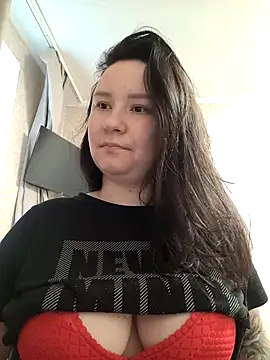 AlexaLexie online show from 12/03/25, 08:34