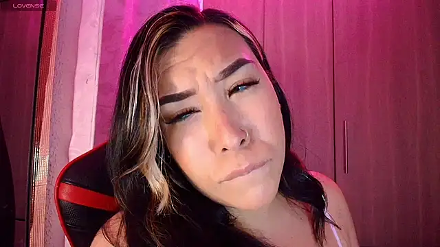 leahtemptation3 online show from 03/10/26, 04:50