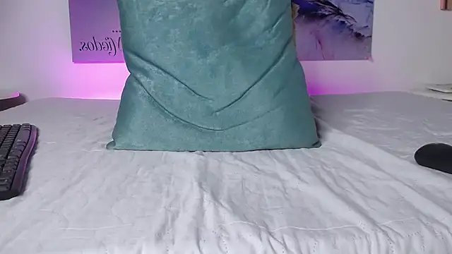 Benjamingreyxh online show from 11/11/25, 08:09