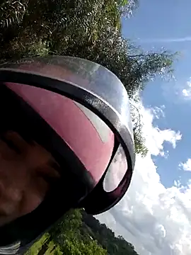 Irresistible24 online show from 11/23/25, 04:51