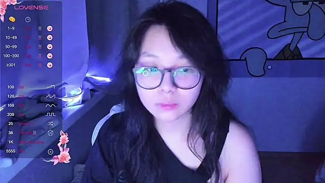 Snapshot of maydaykimmy chatting on 01/05/25, 08:52 maydaykimmy online show from 01/05/25, 08:52