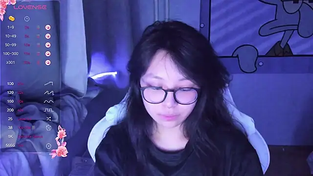 Snapshot of maydaykimmy chatting on 01/08/25, 02:57 maydaykimmy online show from 01/08/25, 02:57