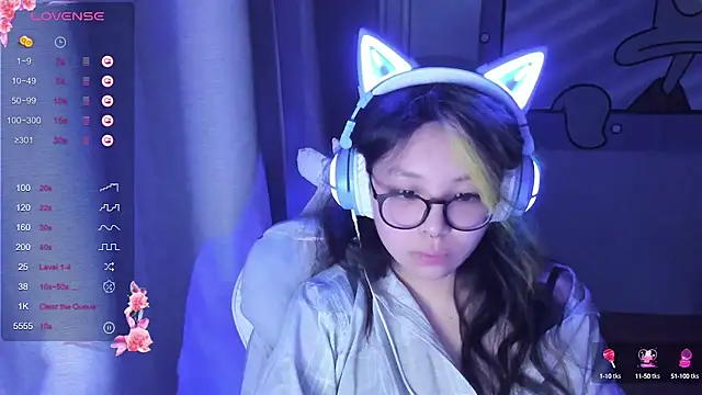 Snapshot of maydaykimmy chatting on 02/01/25, 09:19 maydaykimmy online show from 02/01/25, 09:19