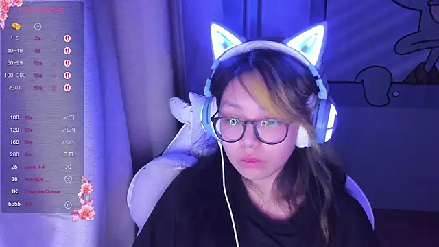 Snapshot of maydaykimmy chatting on 02/16/25, 12:08 maydaykimmy online show from 02/16/25, 12:08