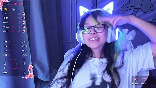 Snapshot of maydaykimmy chatting on 03/09/25, 02:50 maydaykimmy online show from 03/09/25, 02:50