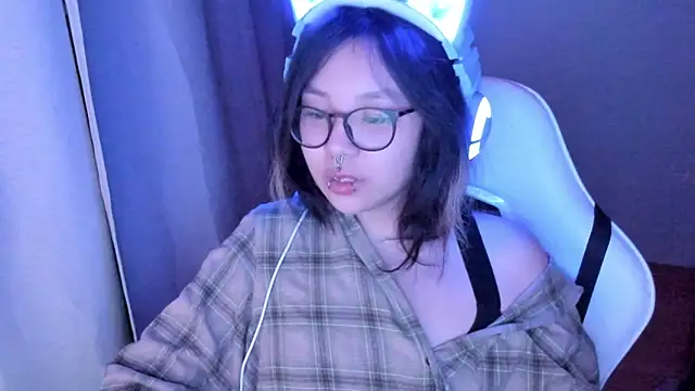 maydaykimmy online show from 05/22/26, 09:09