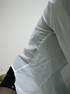 dmmsuzu95 online show from 10/14/25, 05:52