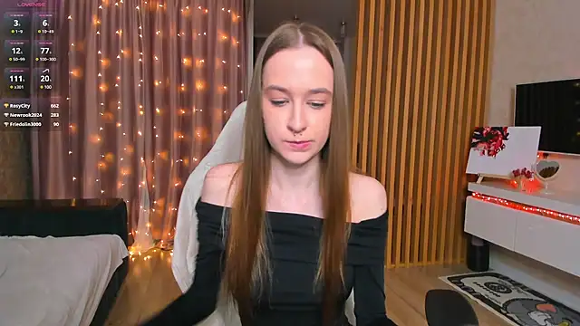 Sweett Monica online show from 03/22/25, 10:04