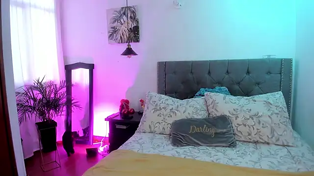 Melody bonnie online show from 04/10/26, 11:26