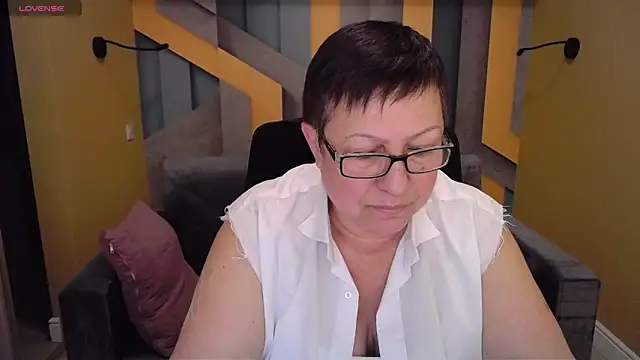 BarbaraTurners online show from 01/16/25, 03:56