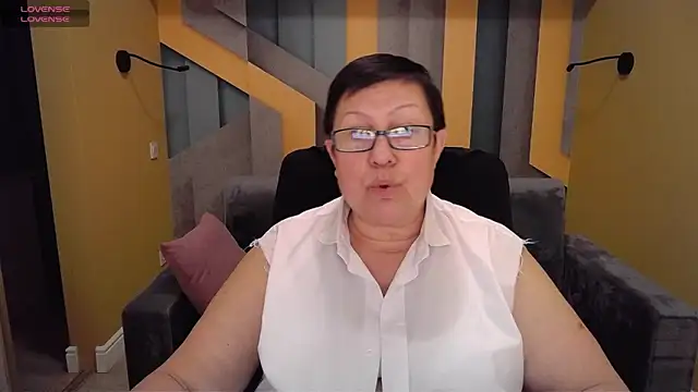 BarbaraTurners online show from 01/31/25, 09:37