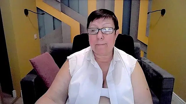 BarbaraTurners online show from 02/13/25, 12:24