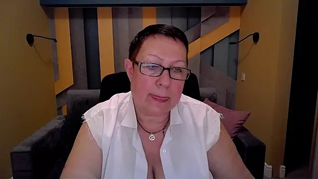 BarbaraTurners online show from 03/03/25, 06:44