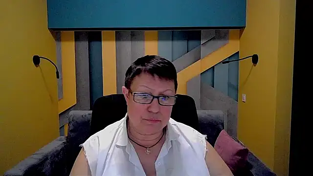 BarbaraTurners online show from 03/17/25, 03:57