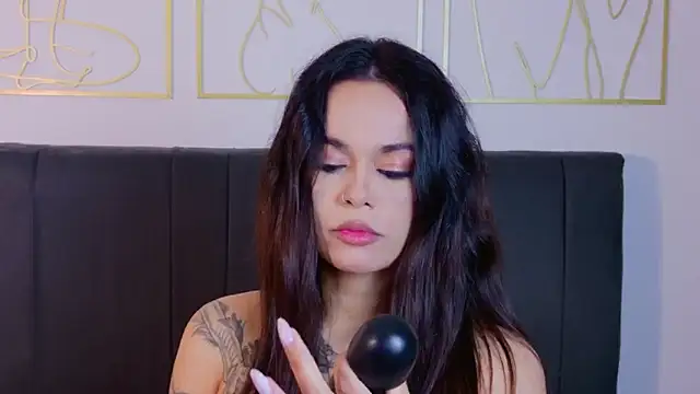 summer holiday online show from 04/20/26, 06:05