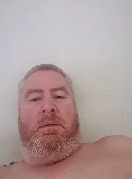 Snapshot of SA_BULL chatting on 01/09/25, 06:38 SA BULL online show from 01/09/25, 06:38