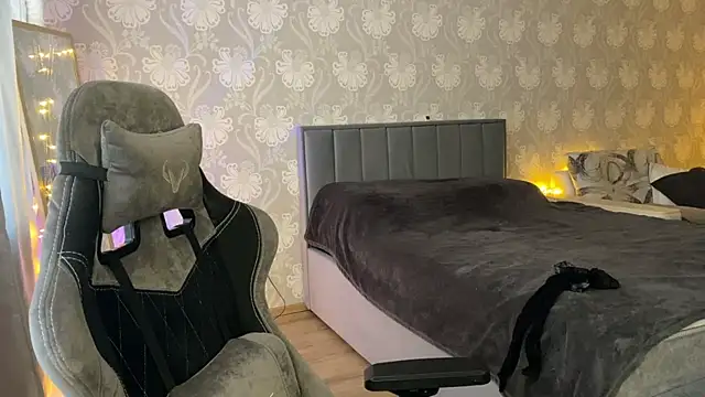 Snapshot of Bellamurr_ chatting on 09/09/25, 11:32 Bellamurr online show from 09/09/25, 11:32