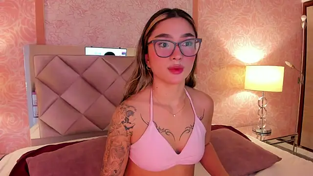 Arianavillada online show from 11/11/25, 03:17