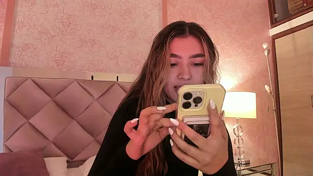 Arianavillada online show from 12/04/25, 03:27