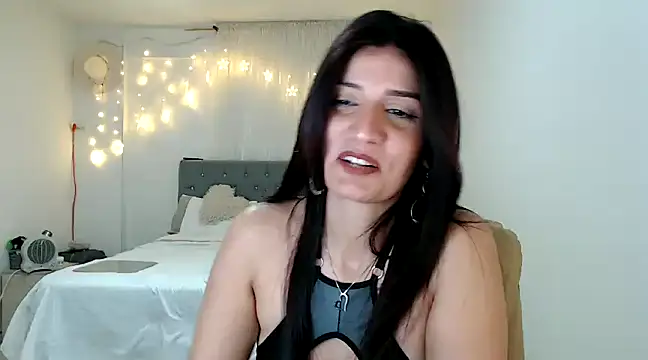 ZajiraShane online show from 12/13/24, 10:30