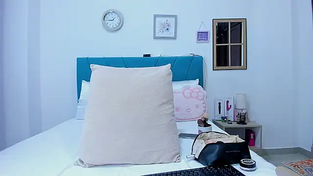 kamila lopez online show from 04/09/26, 09:53