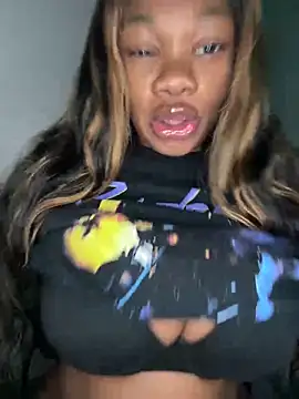 CharismaaBanx online show from 12/03/24, 09:44