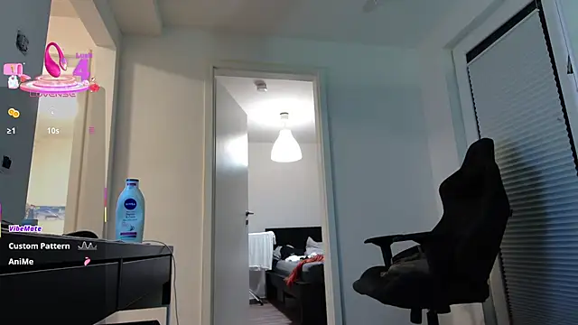 Hot ToyBoy6974 online show from 04/09/26, 03:39