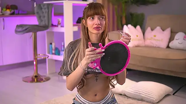 ButterflyLeah online show from 03/07/25, 05:29