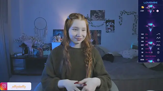 CallMeEffy1 online show from 11/26/25, 07:37