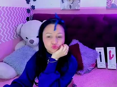 Snapshot of candysmitxxx chatting on 09/13/25, 03:06 candysmitxxx online show from 09/13/25, 03:06