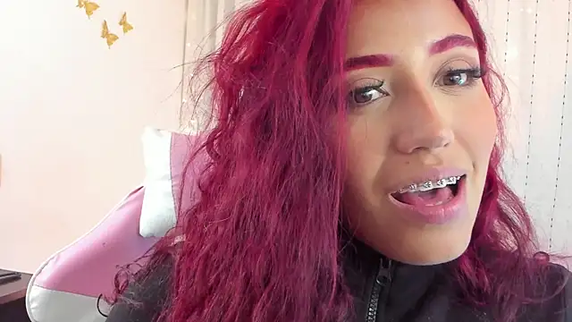 veronicaxx69 online show from 09/13/25, 12:43