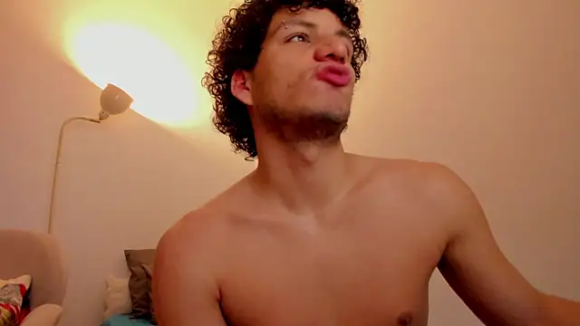 Curlblue online show from 11/16/25, 05:02