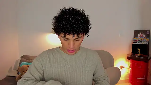 Curlblue online show from 12/17/25, 04:13