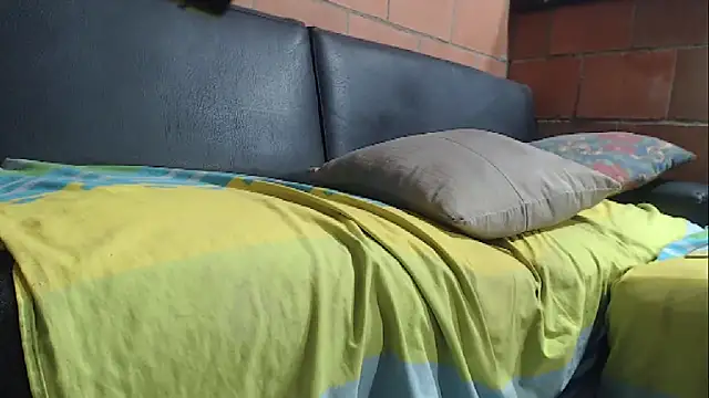 Snapshot of sexyblackxx12 chatting on 04/30/26, 06:42 sexyblackxx12 online show from 04/30/26, 06:42