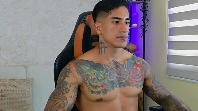 AdanReilly online show from 02/08/25, 07:27