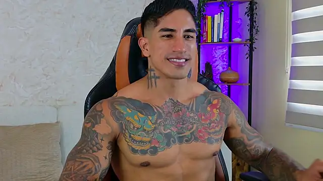 AdanReilly online show from 02/20/25, 07:19