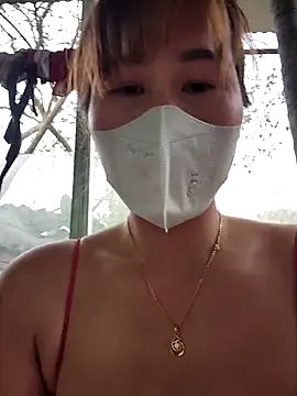 zizi public online show from 03/18/25, 09:42