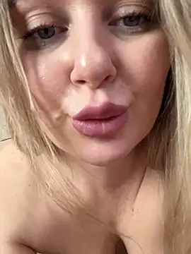 LadyLolyPop  online show from 02/12/25, 07:34