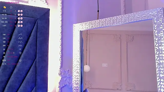 Snapshot of Martina-Roberts chatting on 01/21/25, 09:04 Martina-Roberts online show from 01/21/25, 09:04