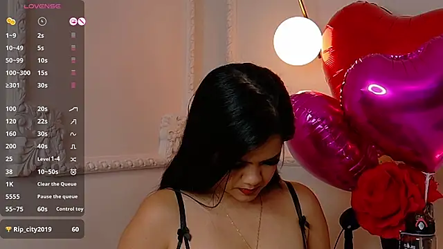 Snapshot of Martina-Roberts chatting on 02/18/25, 11:55 Martina-Roberts online show from 02/18/25, 11:55