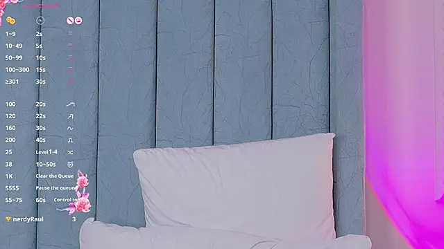 Snapshot of Martina-Roberts chatting on 03/14/25, 05:46 Martina-Roberts online show from 03/14/25, 05:46