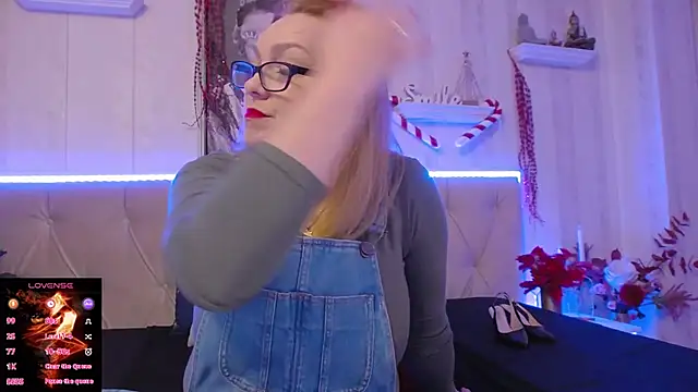 LadyJeen online show from 12/18/25, 03:29