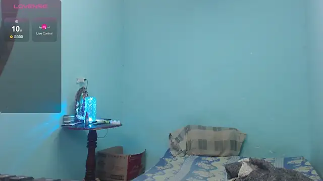 Aleja Nauthy online show from 02/15/25, 11:36